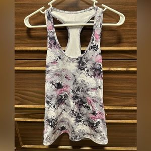 Lululemon Cool Racerback Tank Size 6